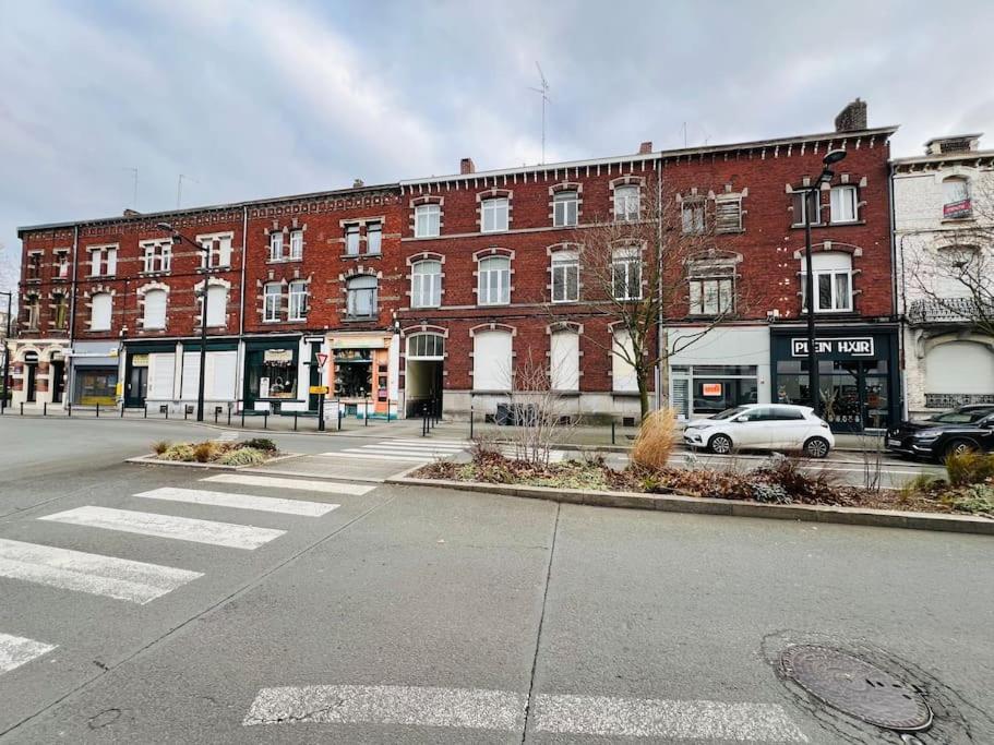 Apt Des Artistes, 3 Min A Pied Gare Et Centre Valenciennes Exterior foto